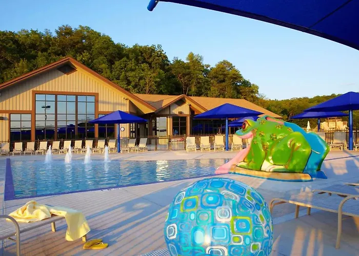 5br Retreat With Hot Tub And Game Holiday home