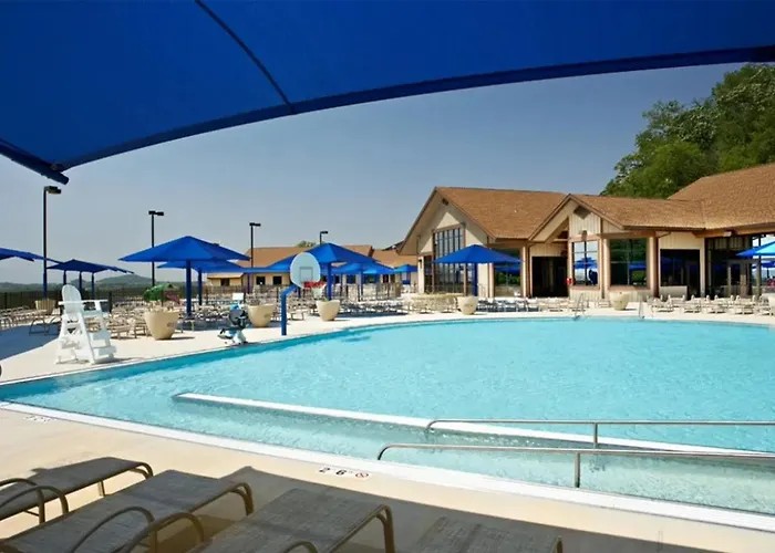 5br Retreat With Hot Tub And Game Holiday home